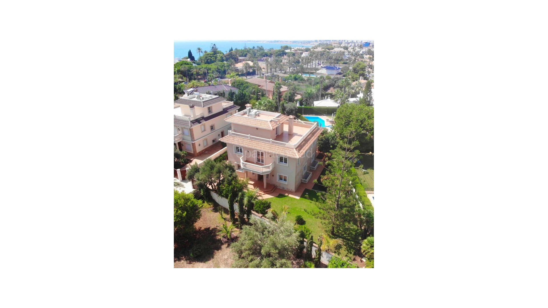 Nueva construcción  - Villa -
Cabo Roig