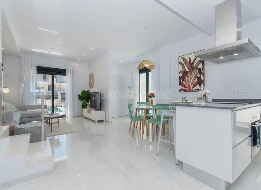 Nueva construcción  - Villa -
Entre Naranjos - Vista Bella