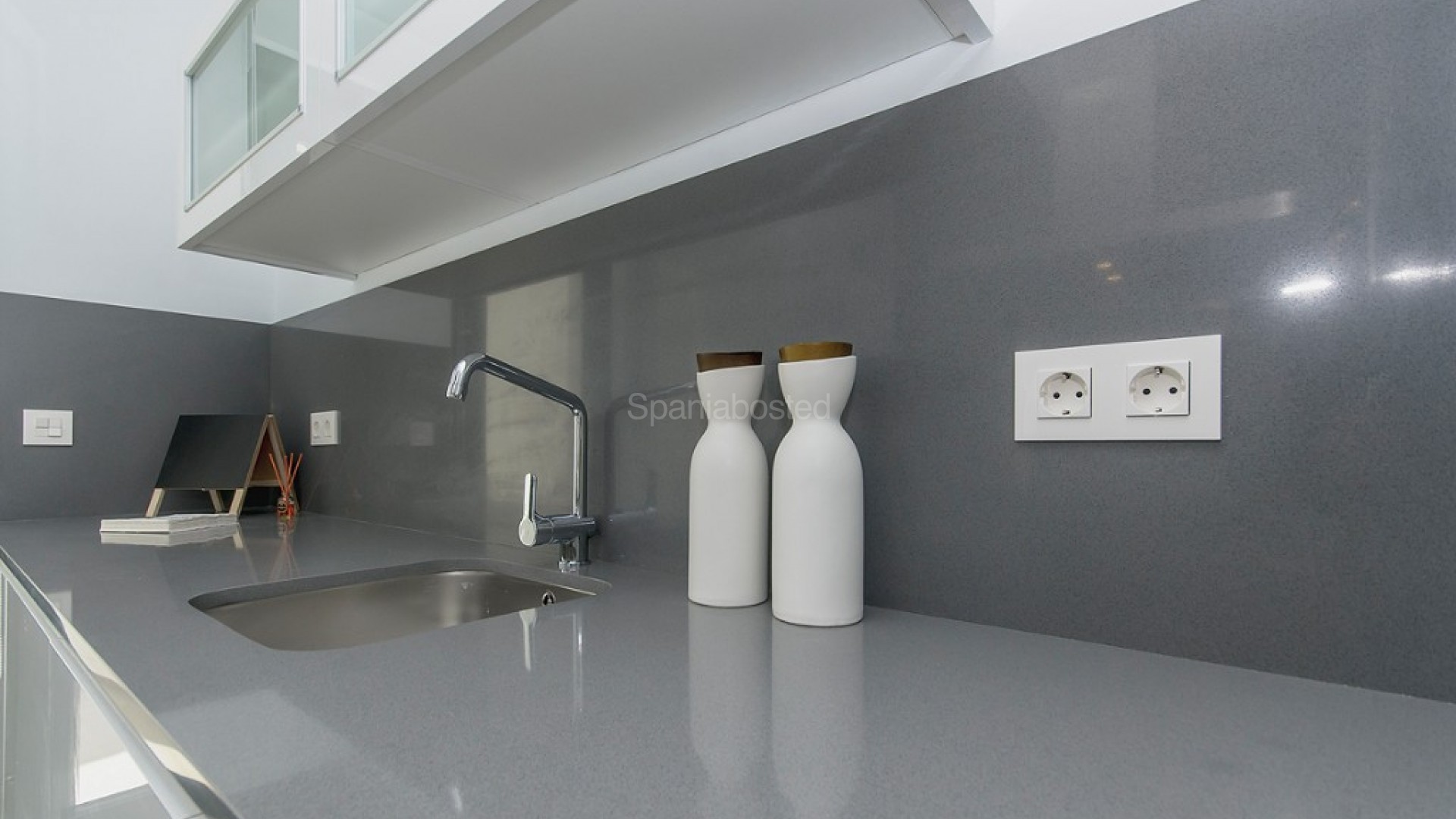 Nueva construcción  - Villa -
Entre Naranjos - Vista Bella