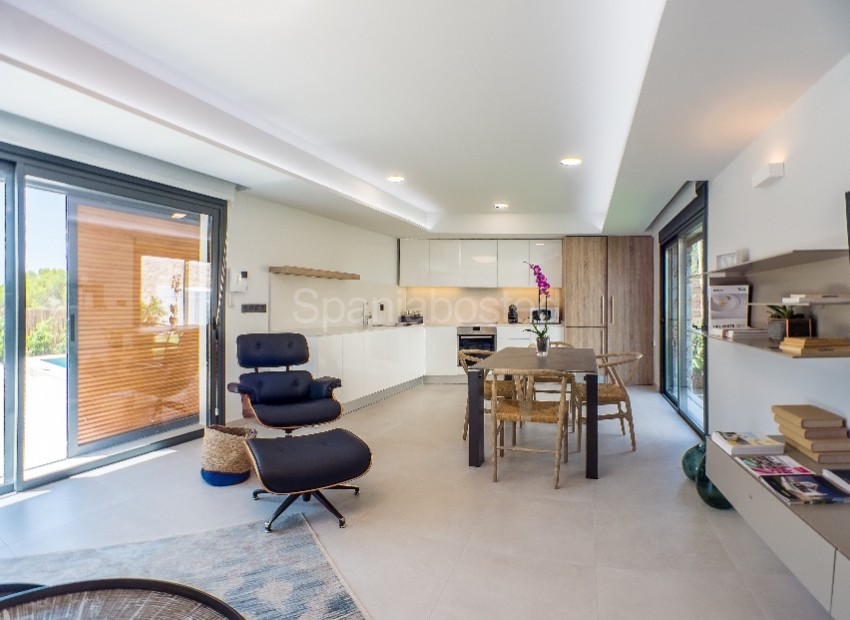 Nueva construcción  - Villa -
Finestrat