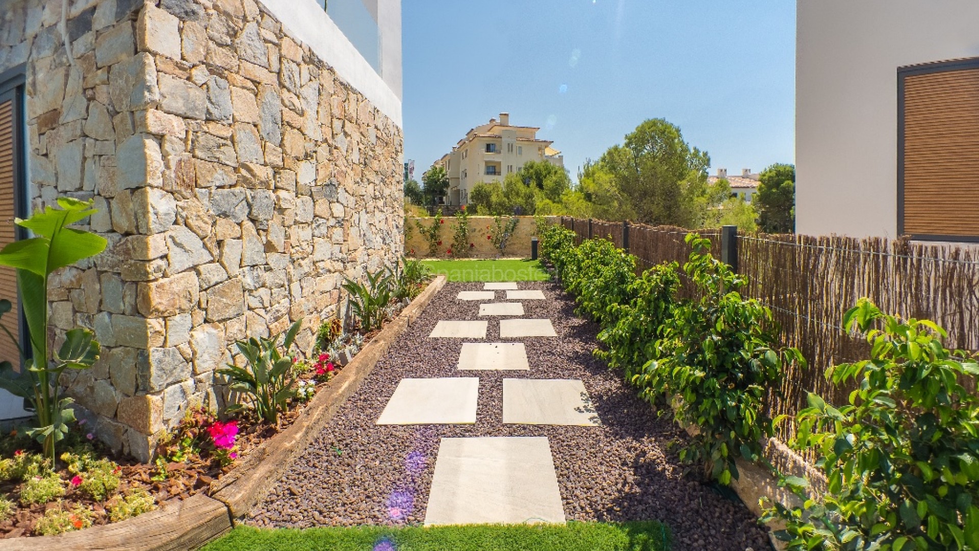 Nueva construcción  - Villa -
Finestrat