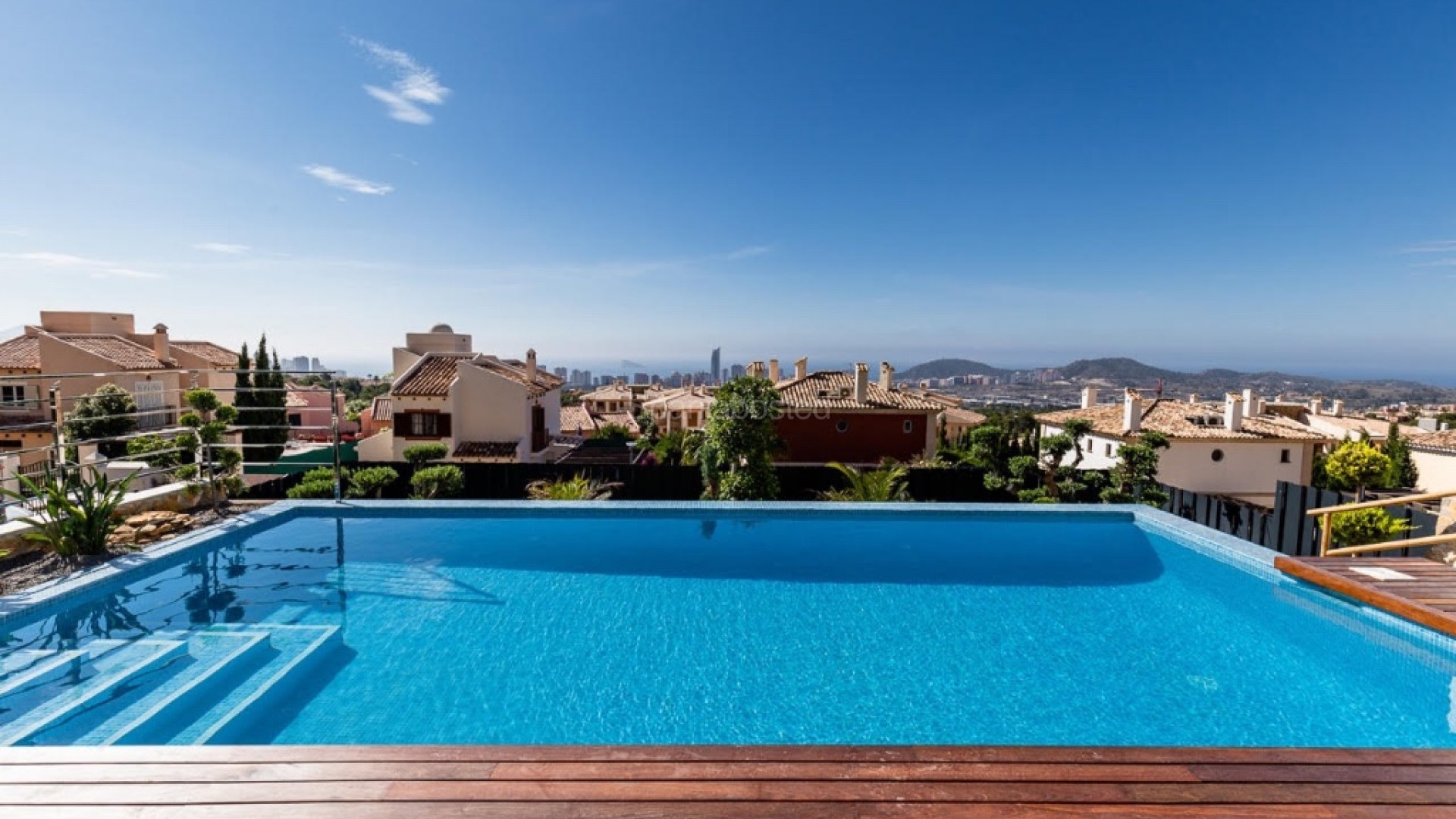 Nueva construcción  - Villa -
Finestrat