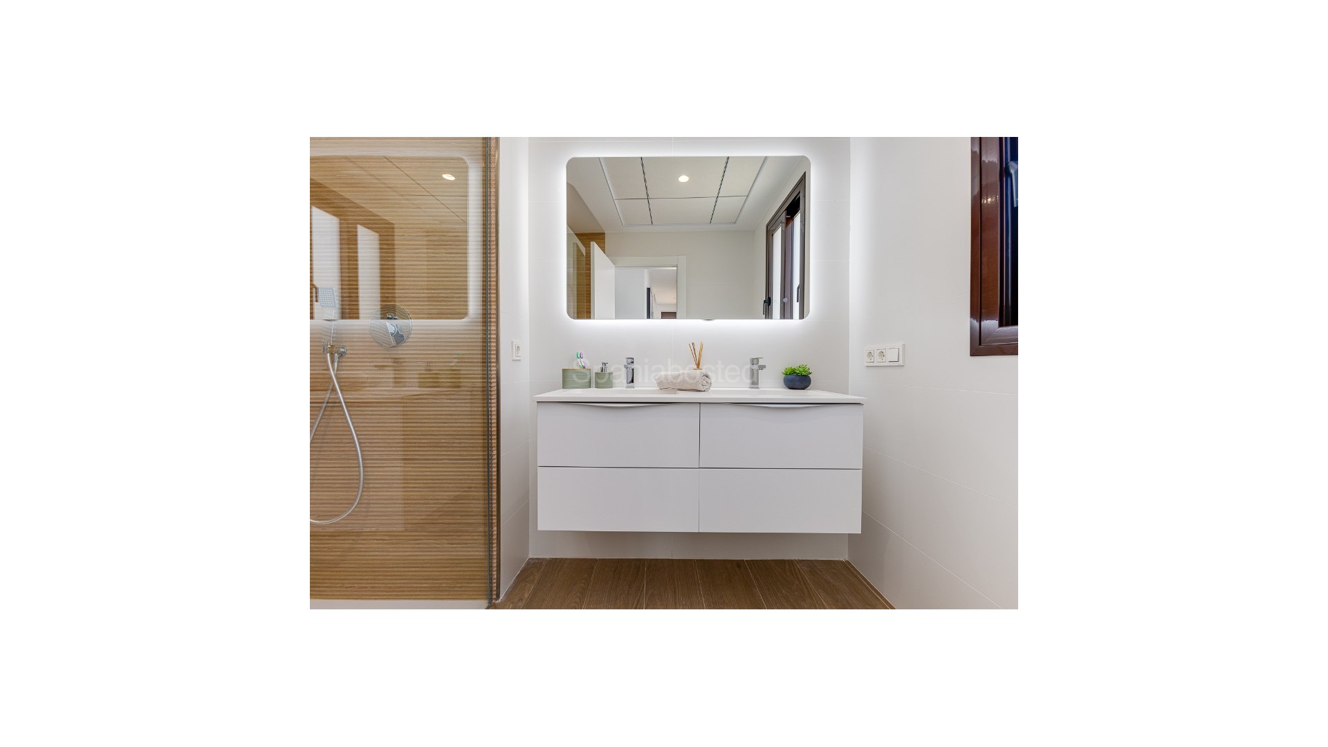 Nueva construcción  - Villa -
Finestrat