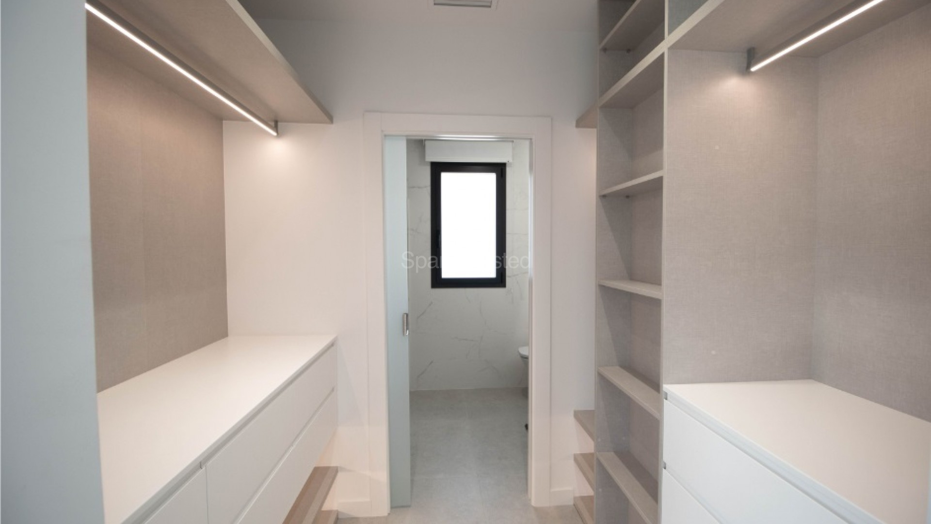 Nueva construcción  - Villa -
Finestrat