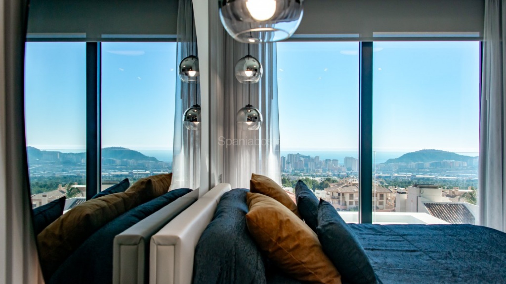 Nueva construcción  - Villa -
Finestrat