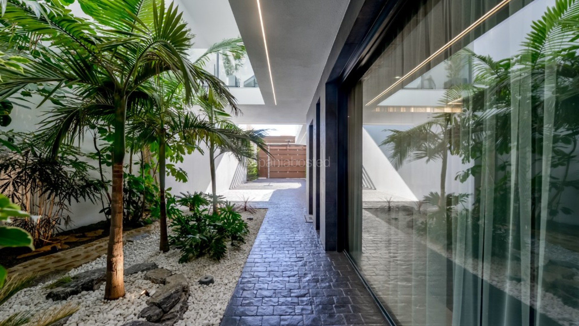 Nueva construcción  - Villa -
Finestrat