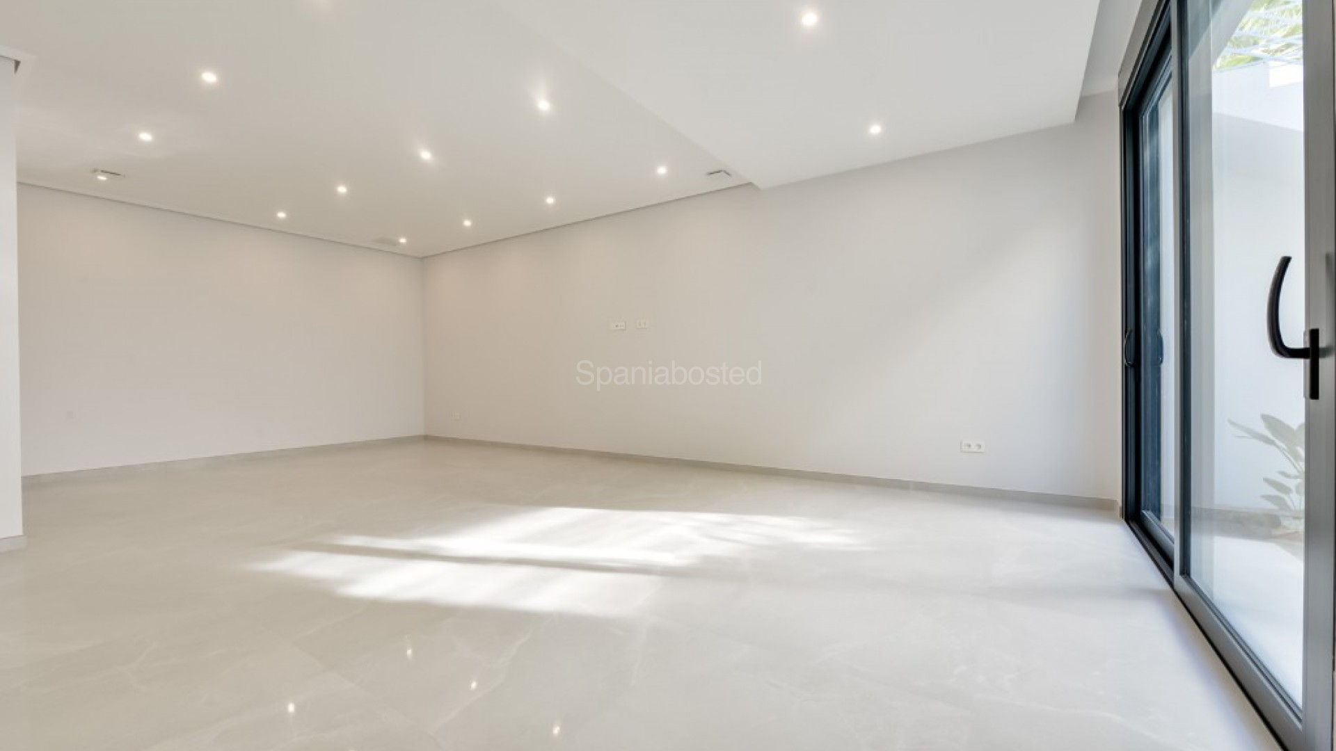 Nueva construcción  - Villa -
Finestrat