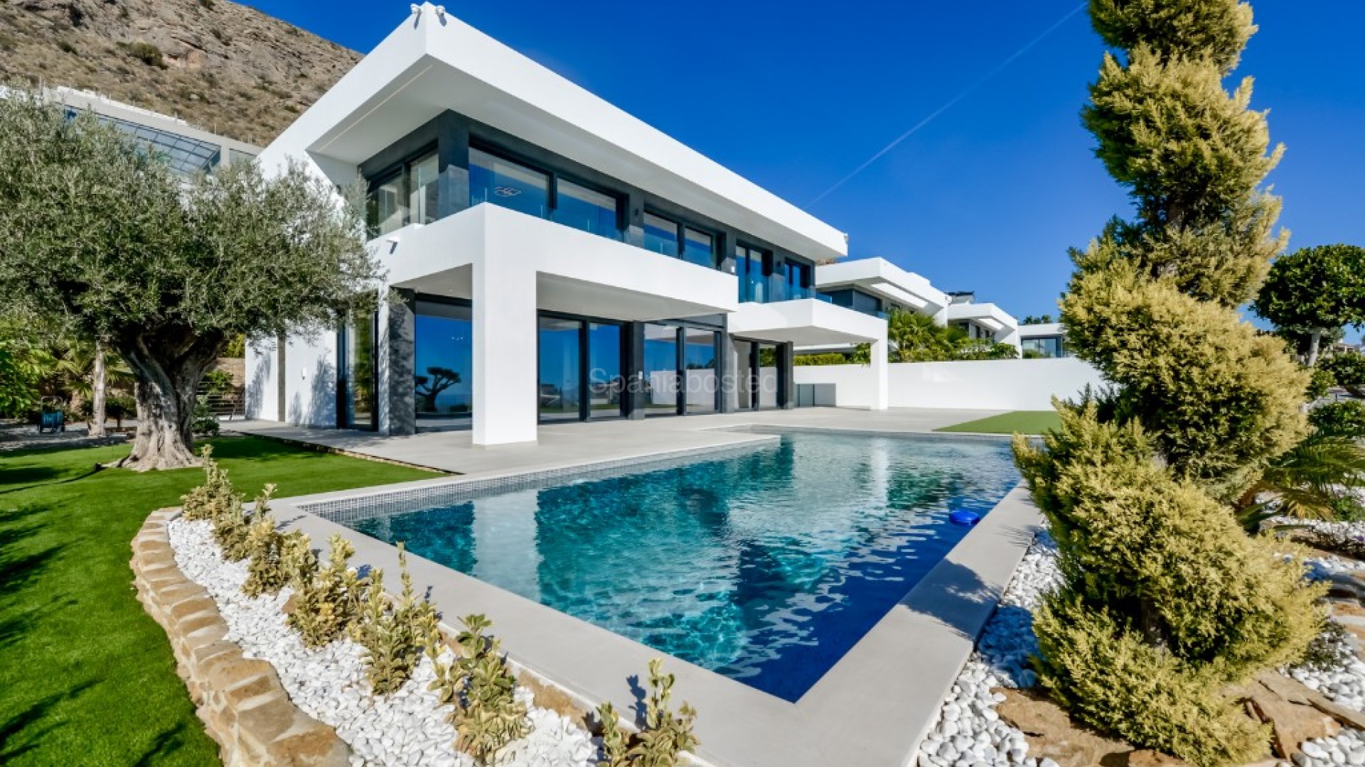 Nueva construcción  - Villa -
Finestrat