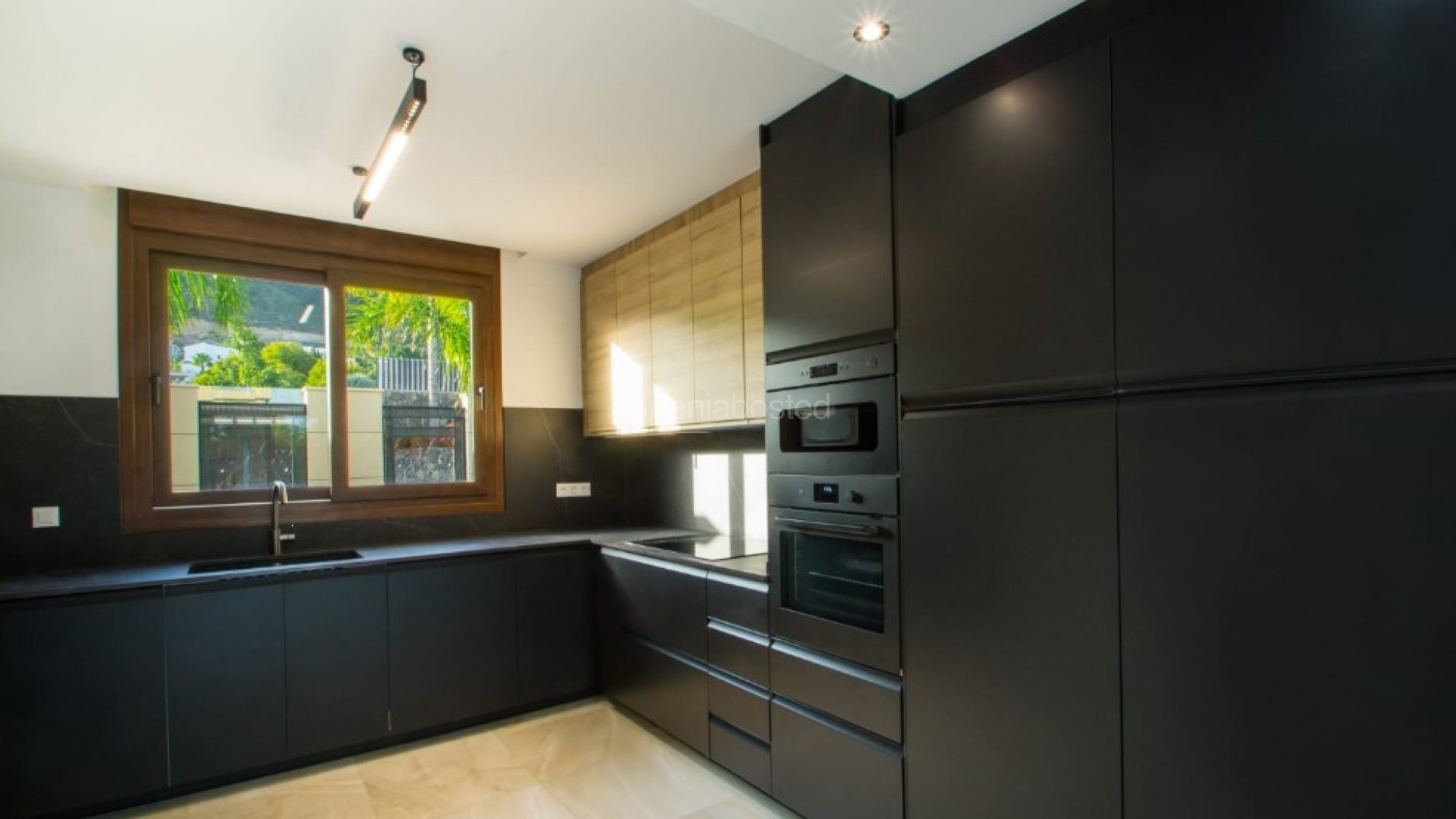 Nueva construcción  - Villa -
Finestrat