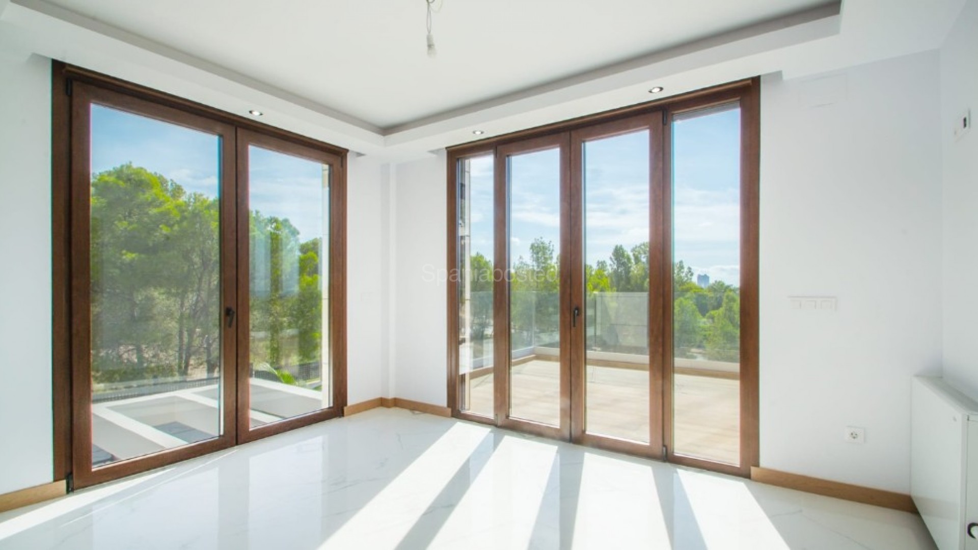 Nueva construcción  - Villa -
Finestrat