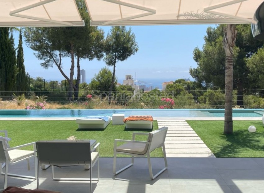 Nueva construcción  - Villa -
Finestrat