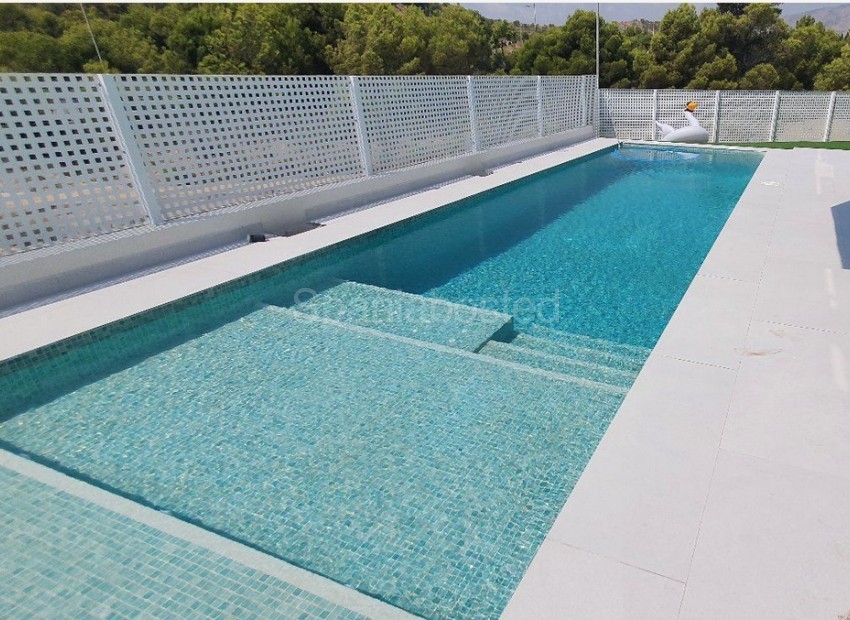 Nueva construcción  - Villa -
Finestrat