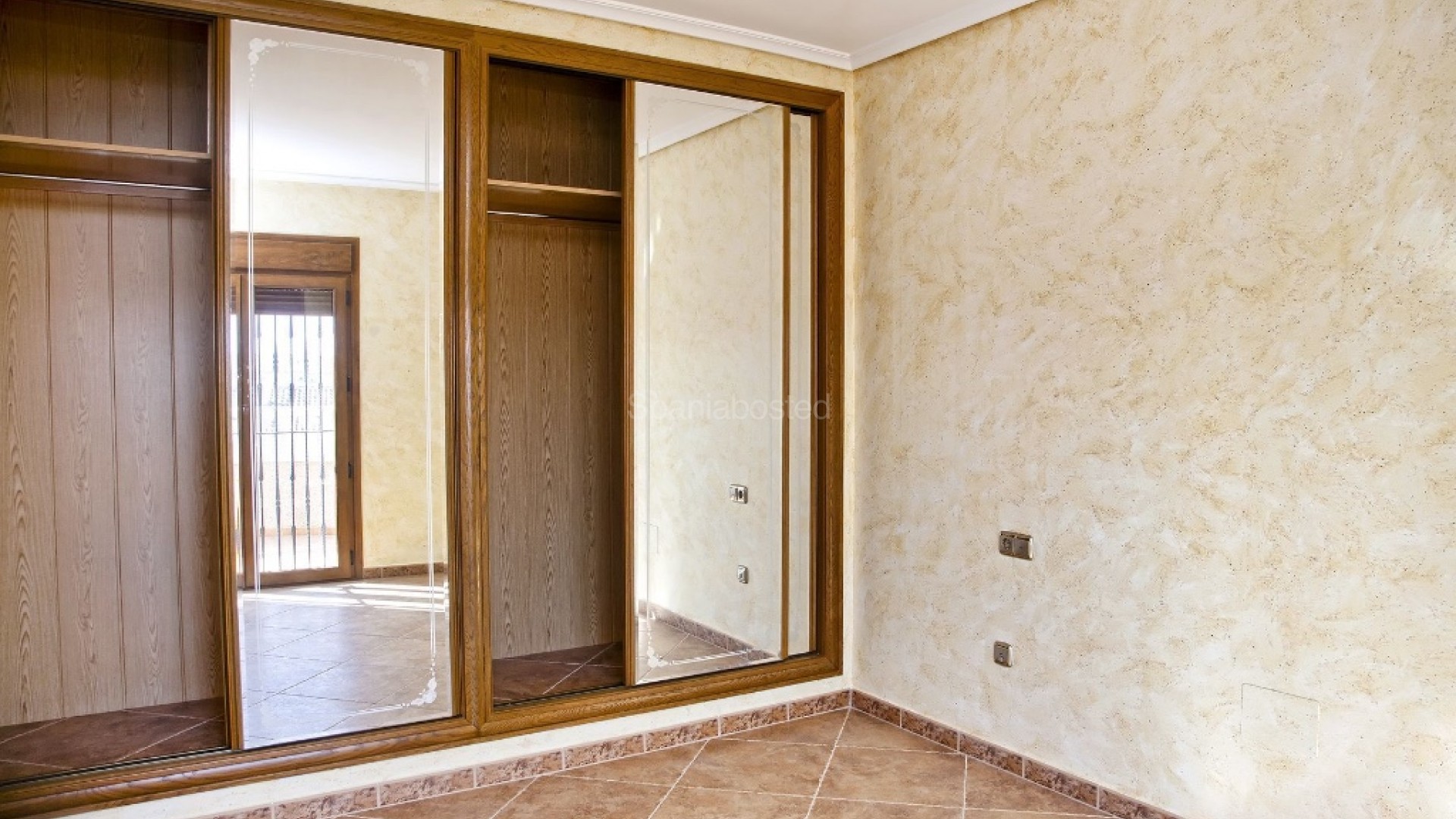 Nueva construcción  - Villa -
Los Altos