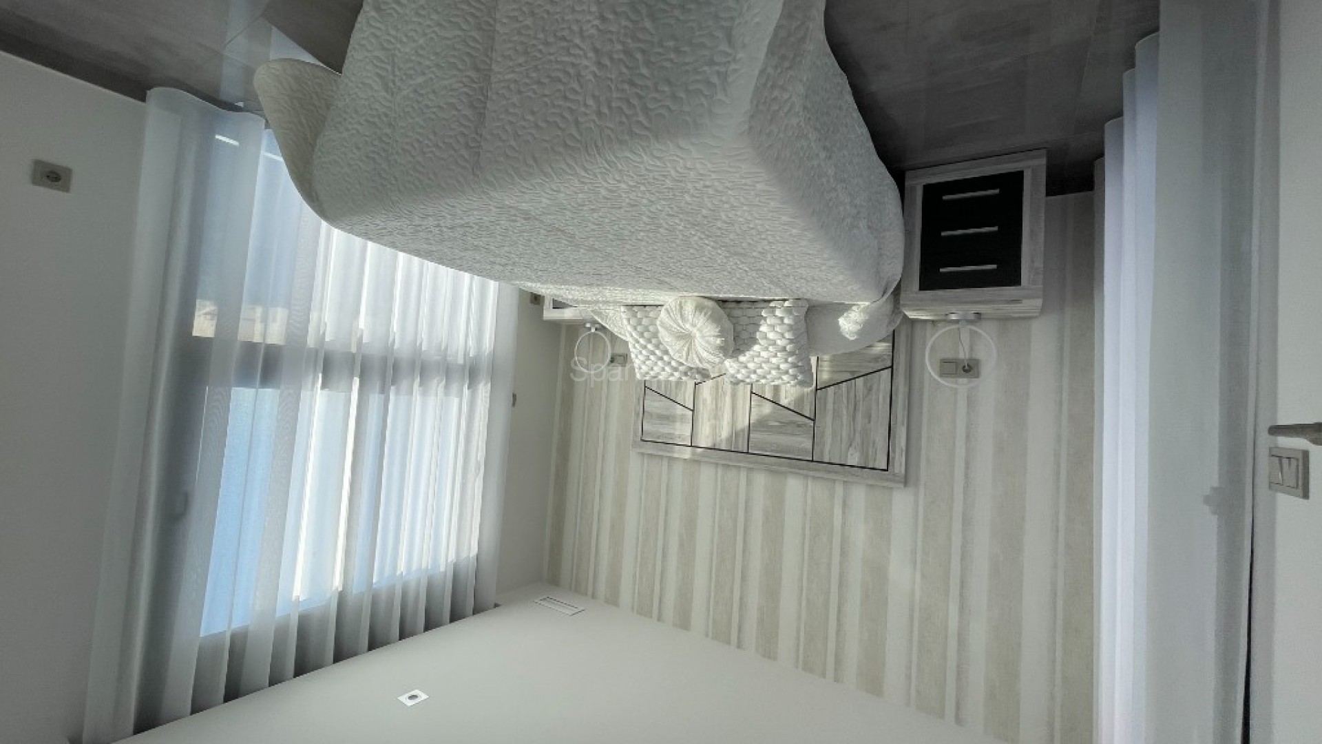 Nueva construcción  - Villa -
Los Altos