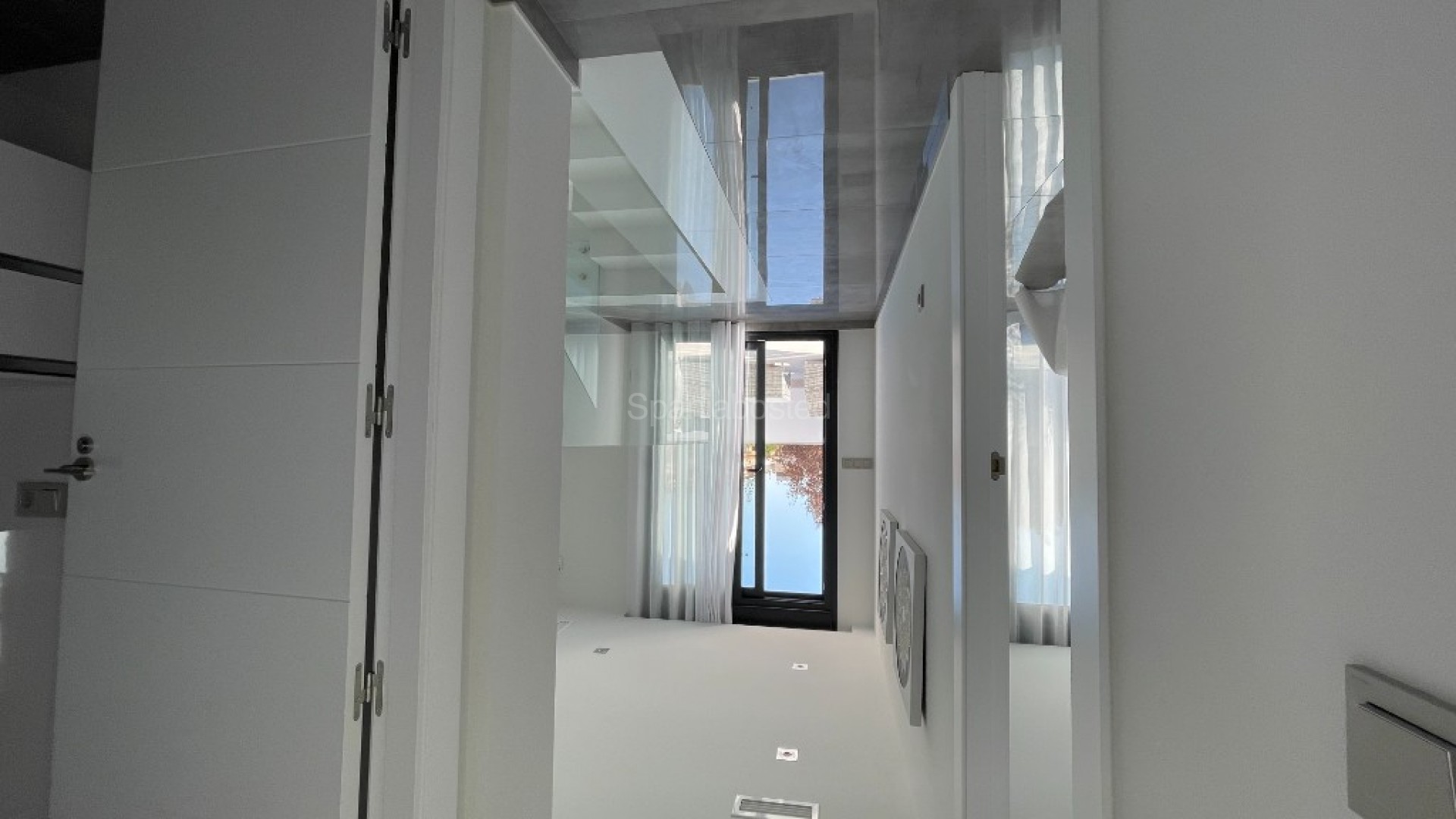 Nueva construcción  - Villa -
Los Altos