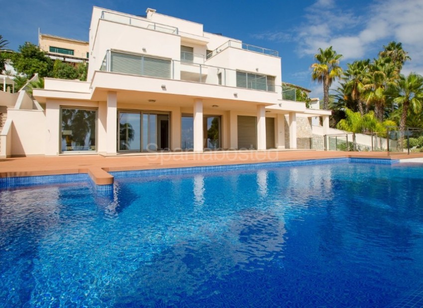 Nueva construcción  - Villa -
Moraira