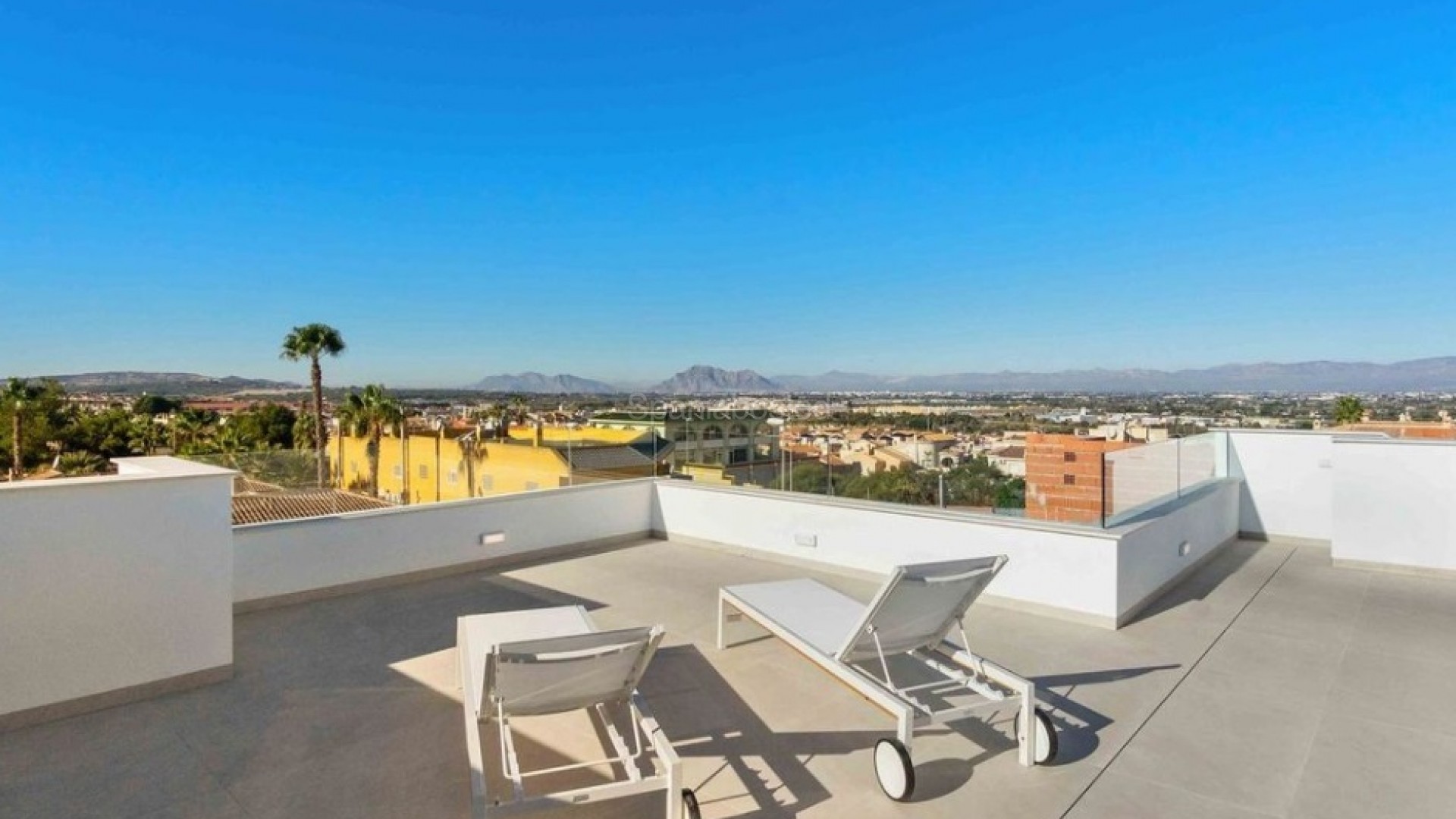 Nueva construcción  - Villa -
Rojales