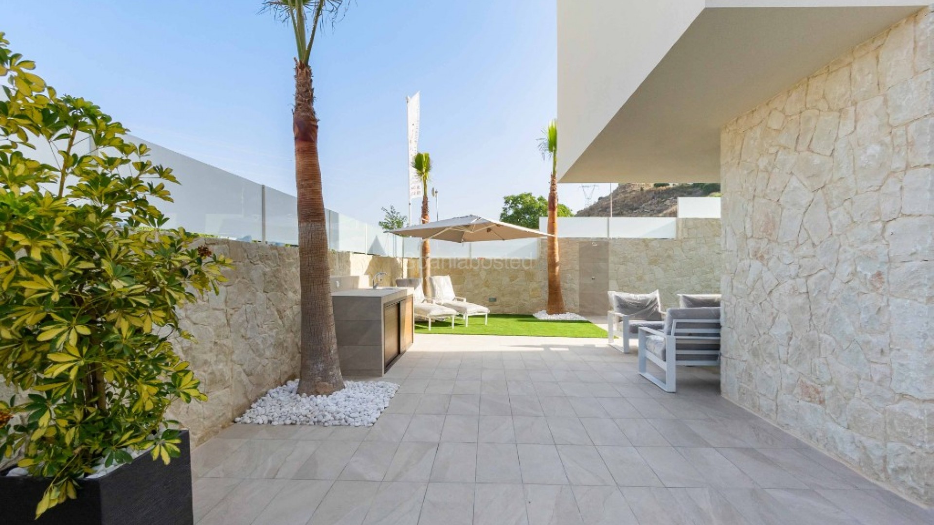 Nueva construcción  - Villa -
Rojales