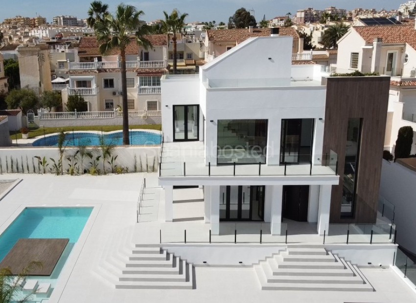 Nueva construcción  - Villa -
Torrevieja