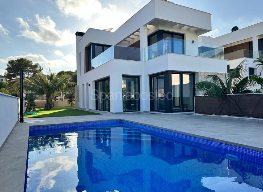 Nybygg - Villa -
Finestrat