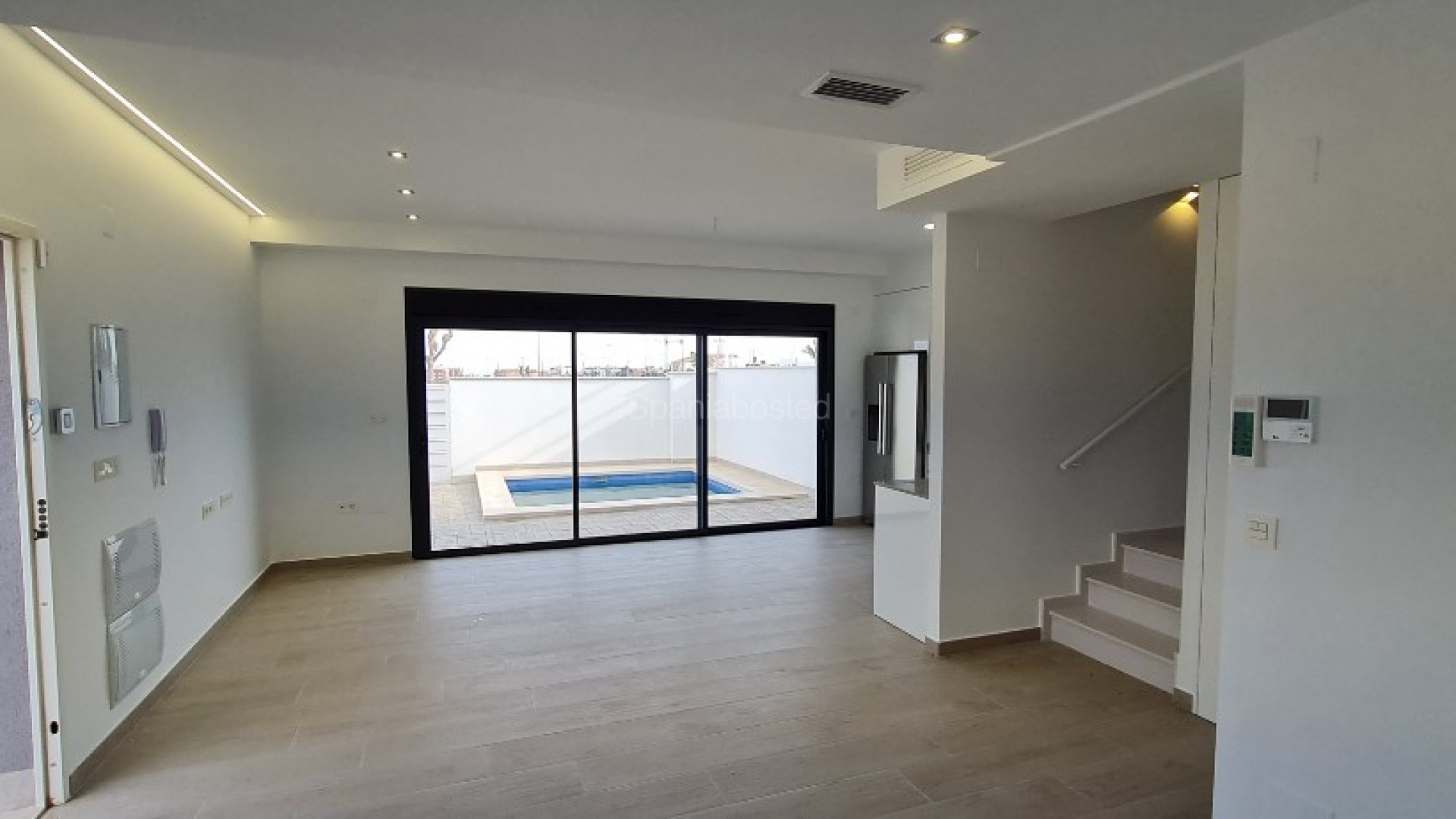 Nybygg - Villa -
La Zenia
