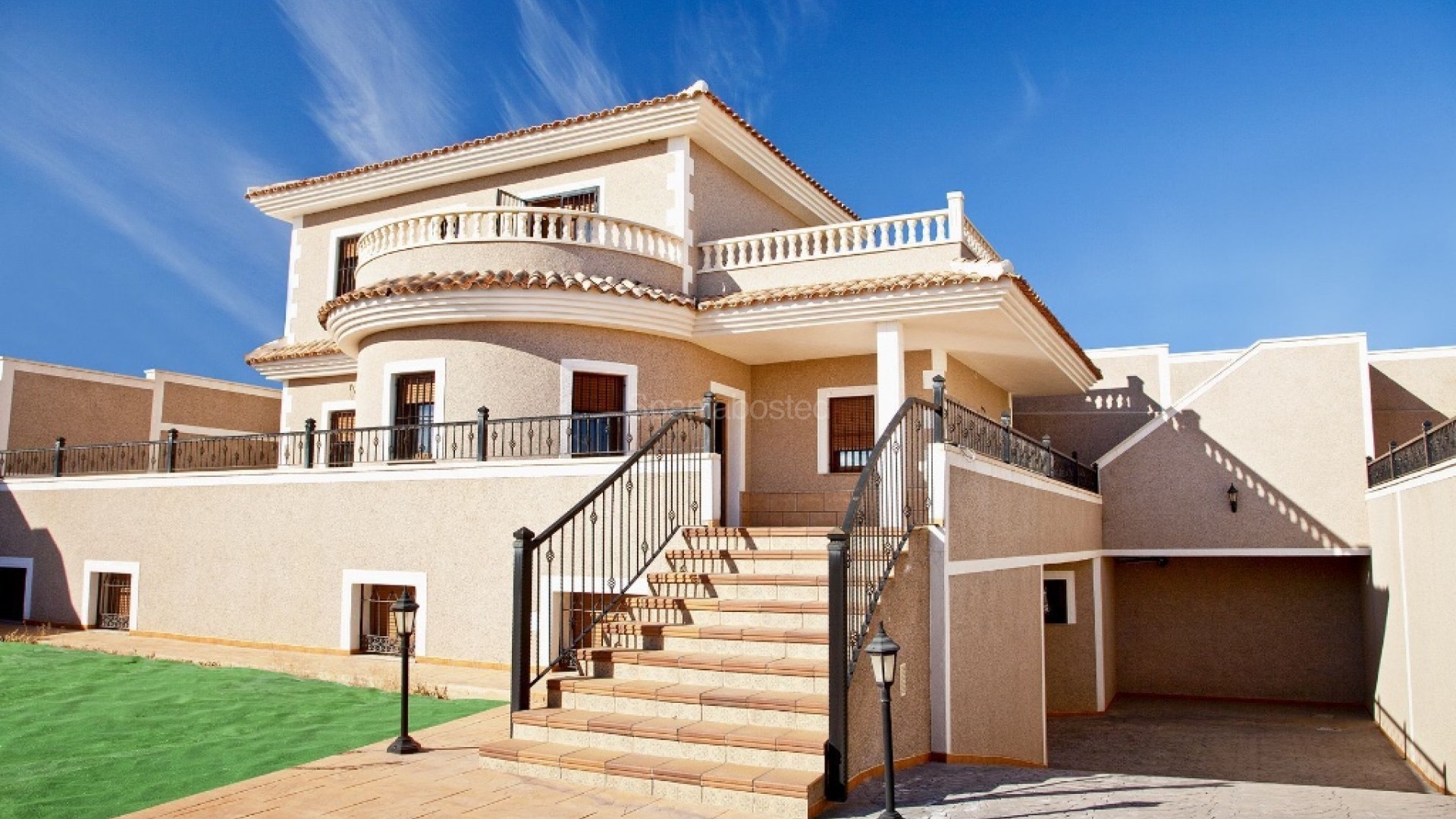 Nybygg - Villa -
Los Altos