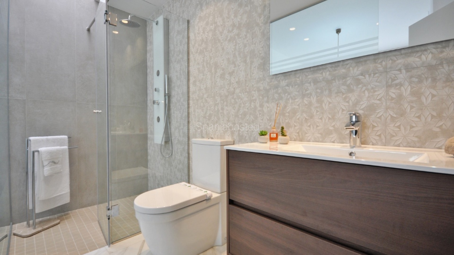 Nybygg - Villa -
San Miguel de Salinas