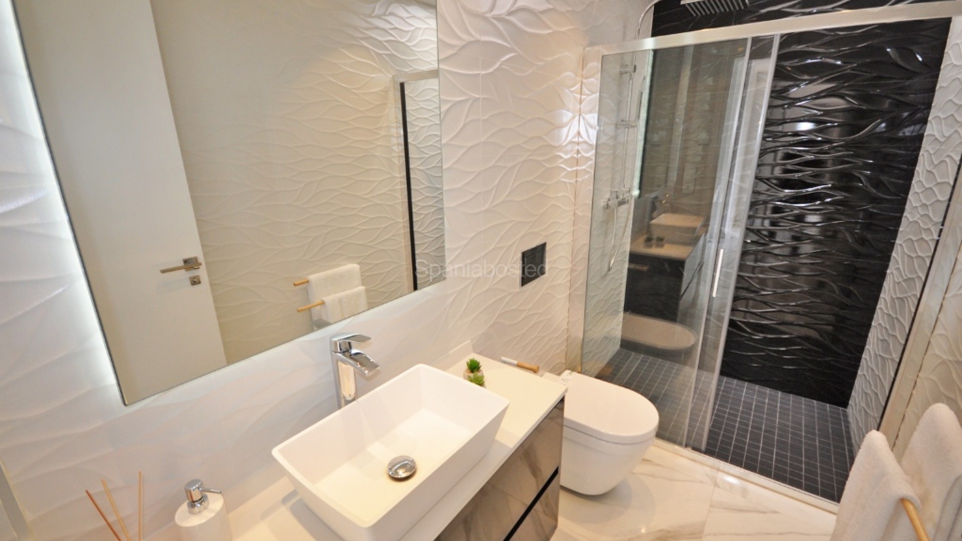 Nybygg - Villa -
San Miguel de Salinas