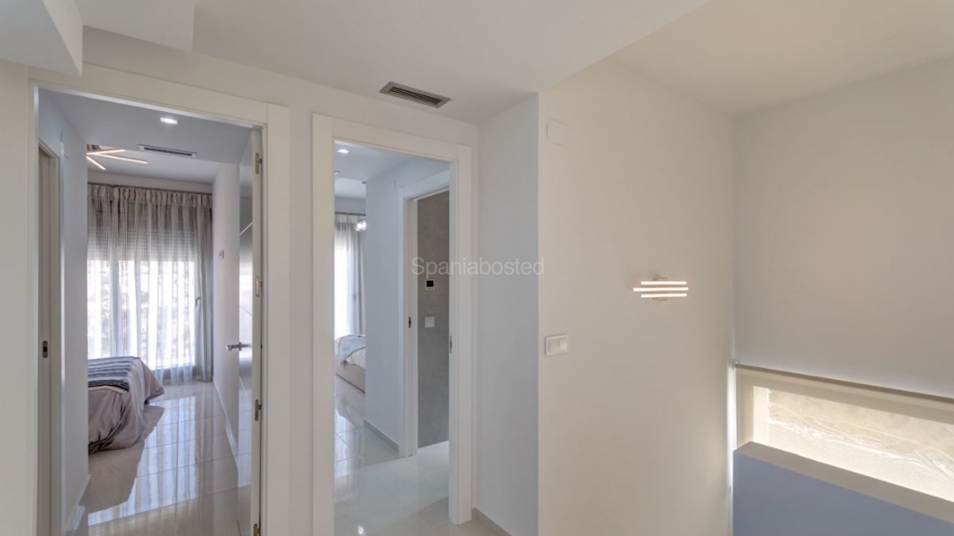 Nybygg - Villa -
San Miguel de Salinas