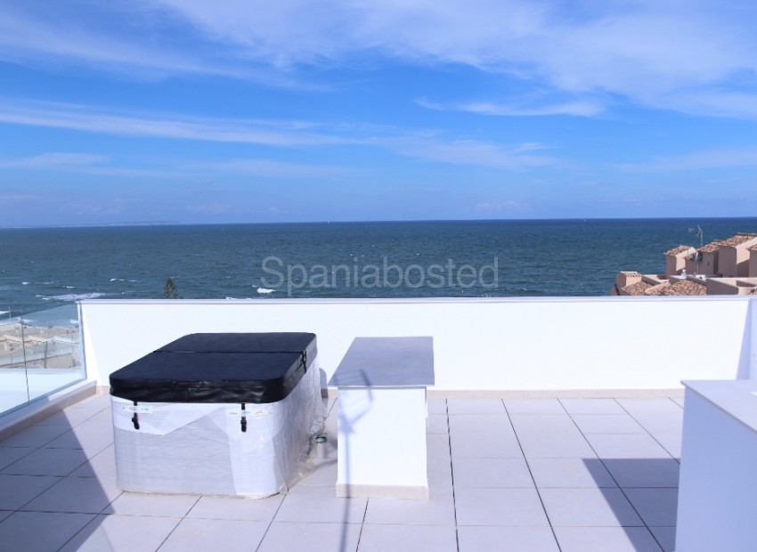 Nybygg - Villa -
Torrevieja