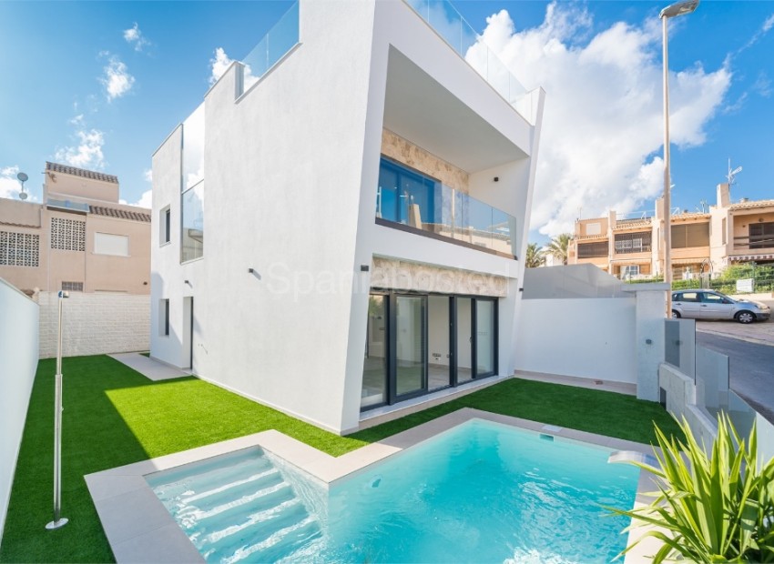 Nybygg - Villa -
Torrevieja