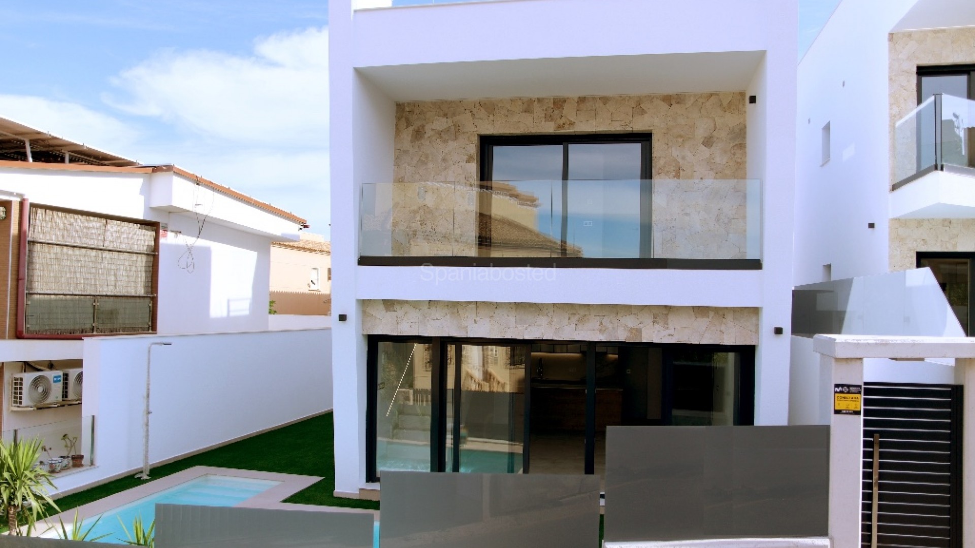 Nybygg - Villa -
Torrevieja