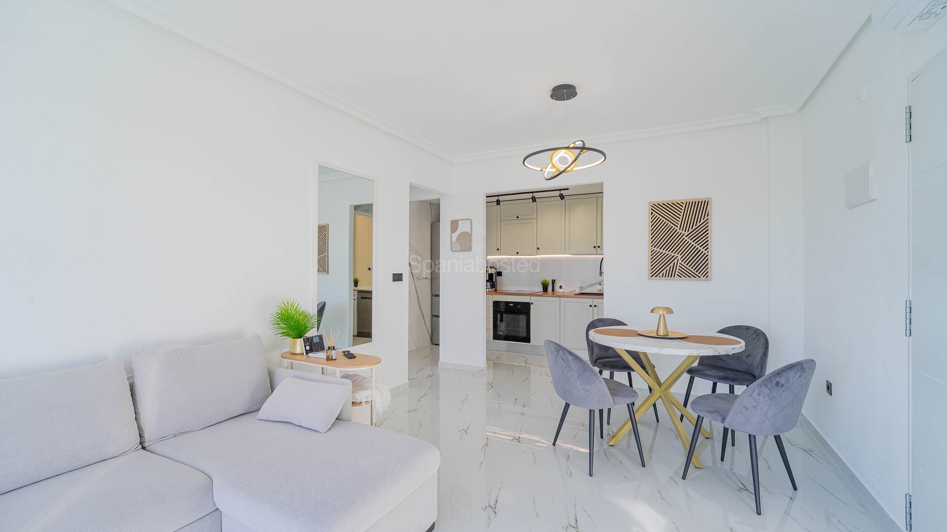 Resale - 1. Apartment / flat -
Orihuela Costa - Playa Flamenca