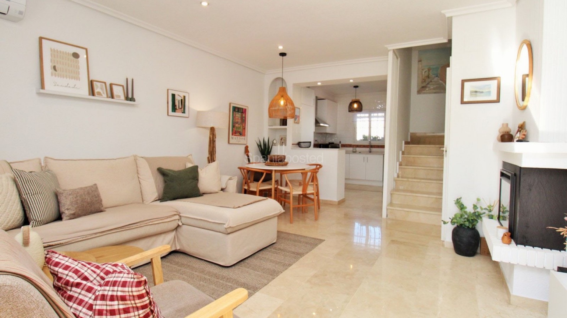 Resale - 2. Town house -
Orihuela Costa - Villamartin