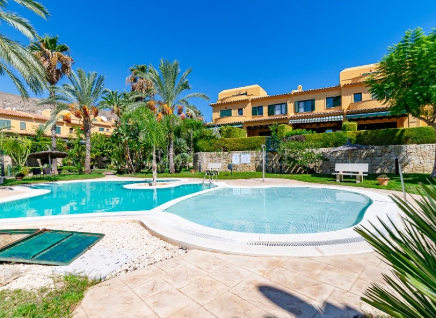 Resale - Adosado -
Finestrat