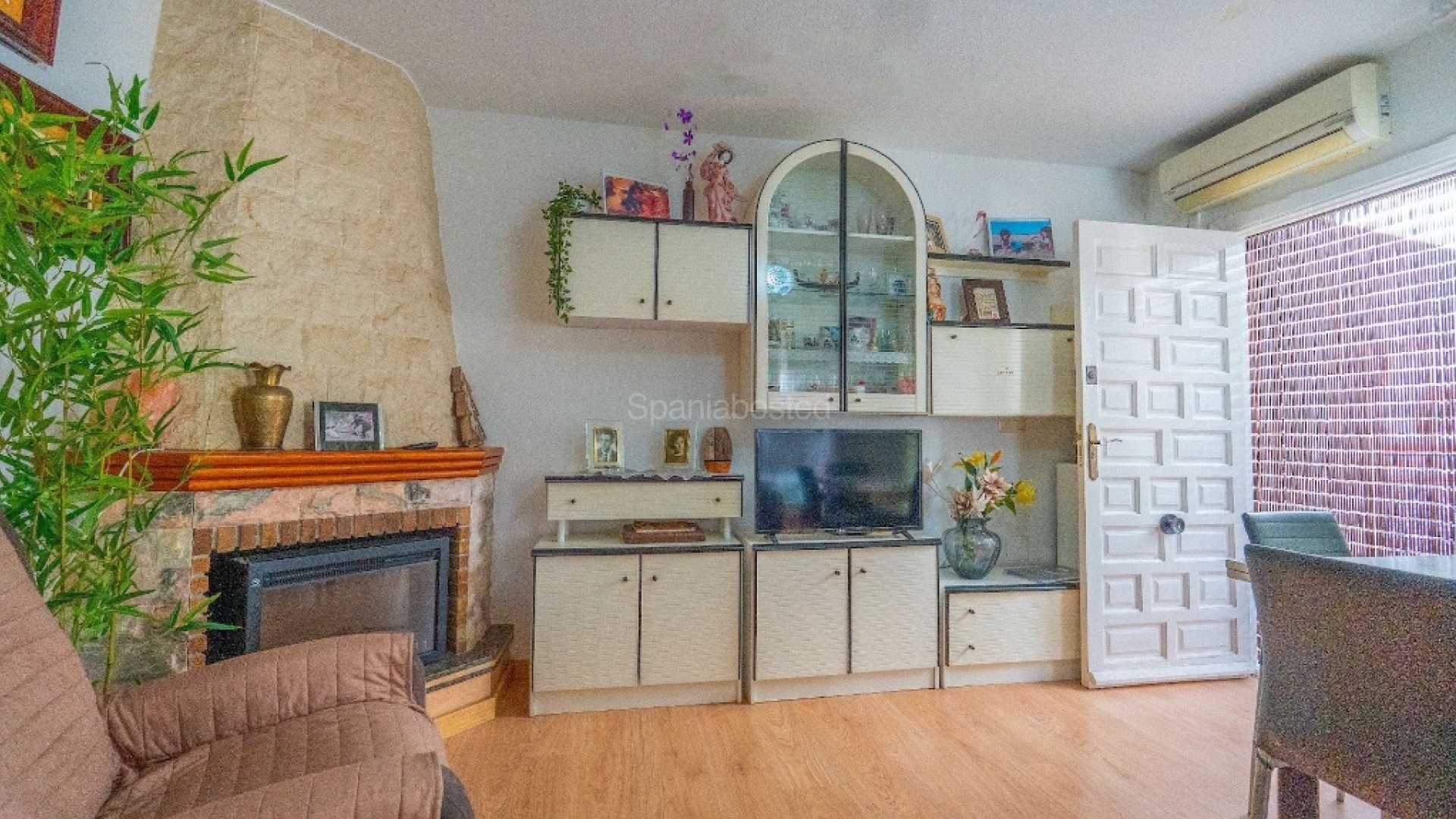 Resale - Adosado -
Torrevieja