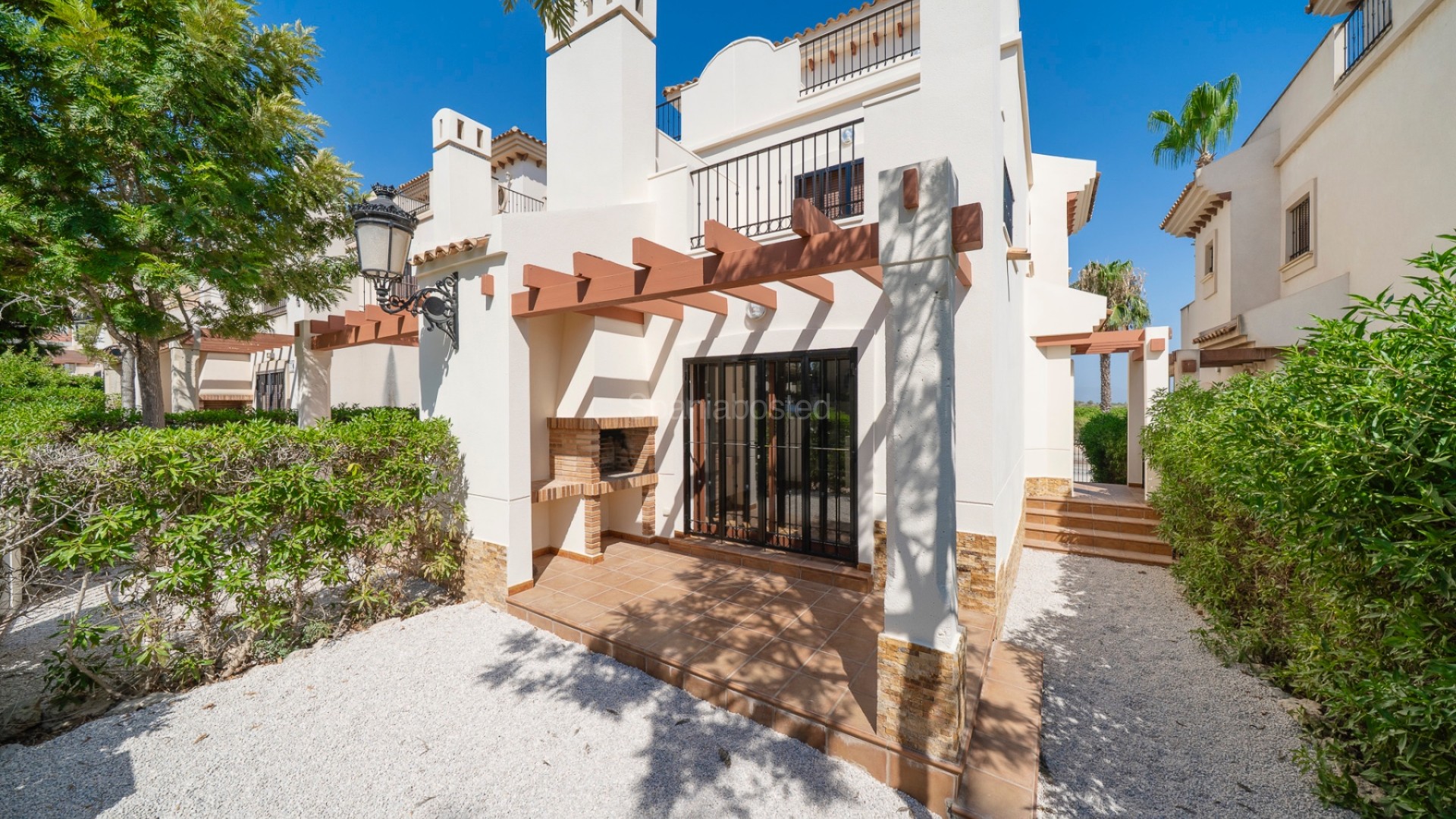 Resale - Apartment -
Algorfa