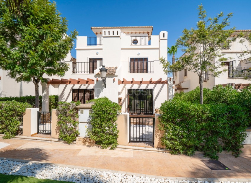 Resale - Apartment -
Algorfa