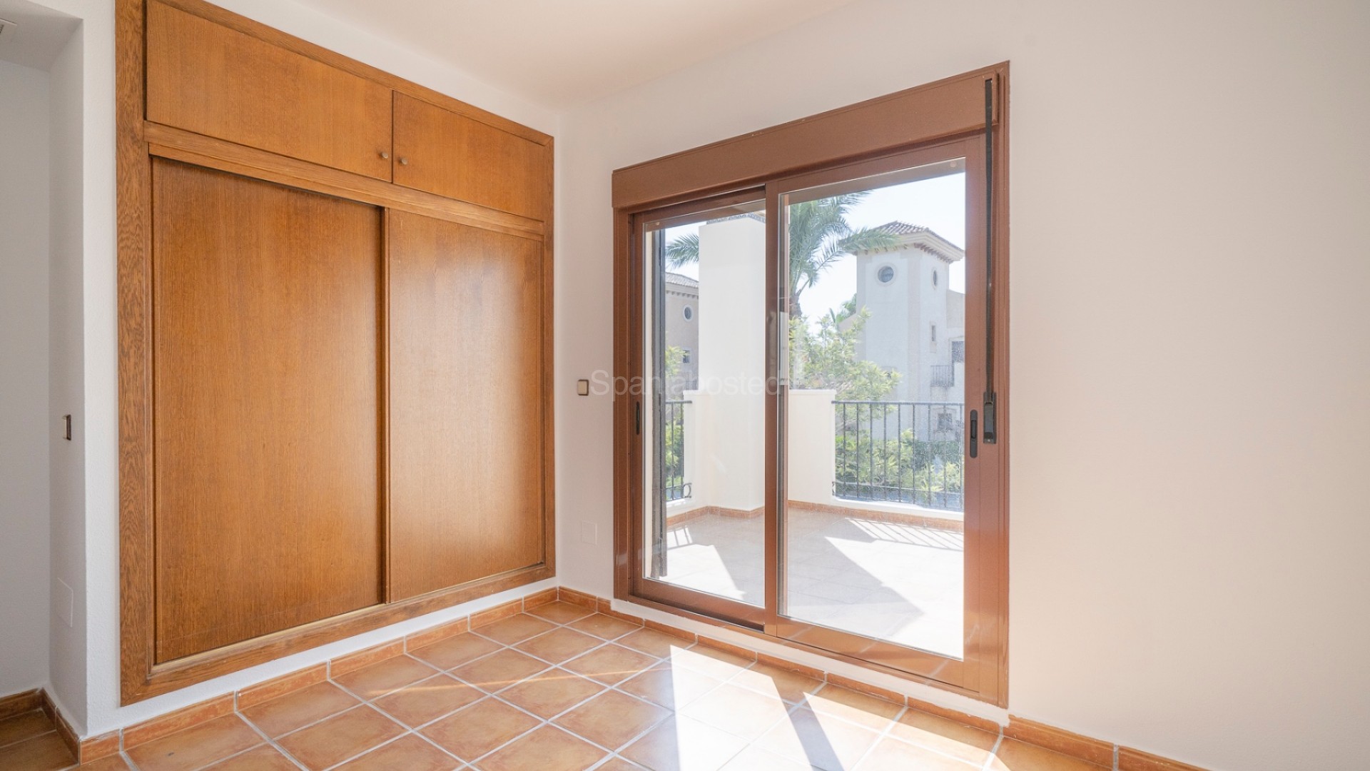 Resale - Apartment -
Algorfa