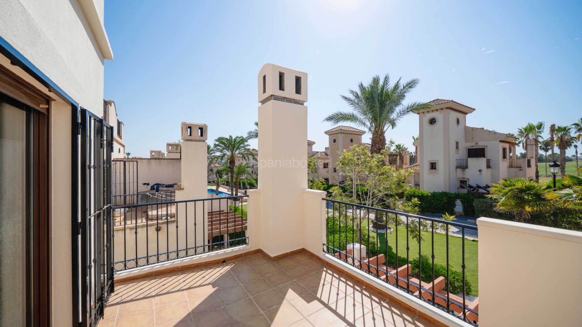 Resale - Apartment -
Algorfa