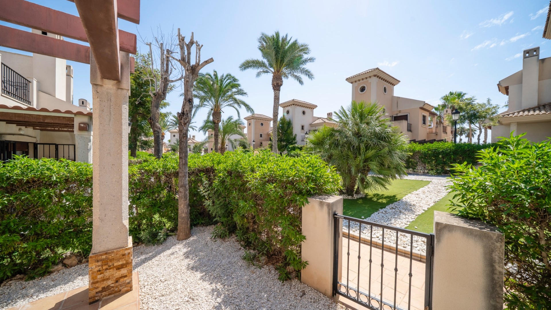 Resale - Apartment -
Algorfa