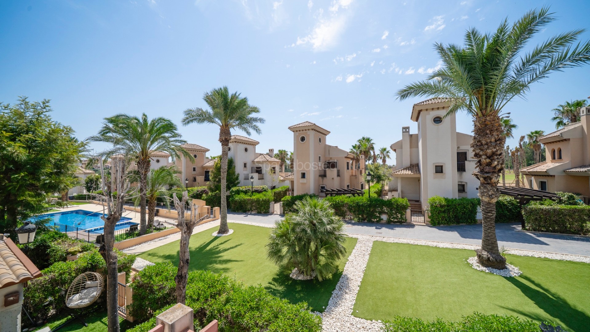 Resale - Apartment -
Algorfa