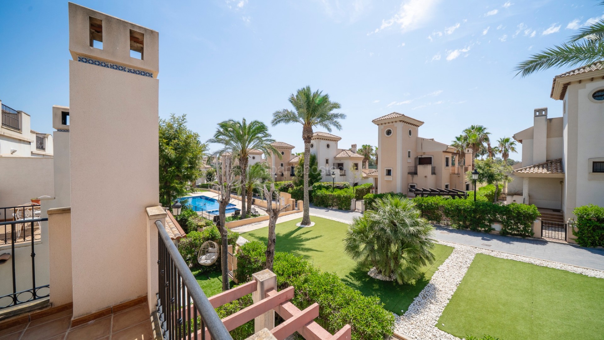 Resale - Apartment -
Algorfa