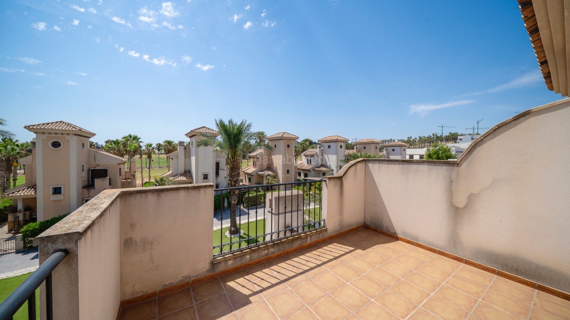 Resale - Apartment -
Algorfa