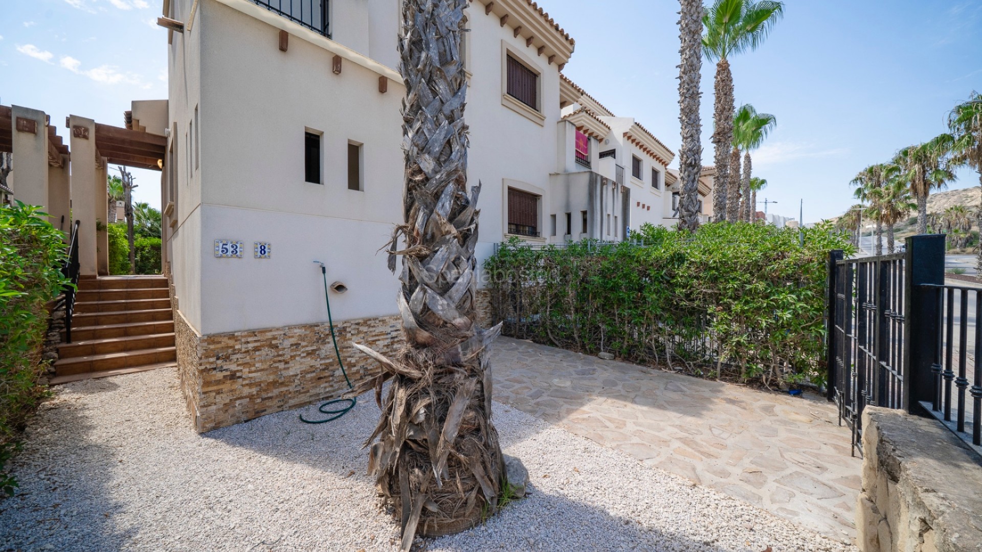 Resale - Apartment -
Algorfa