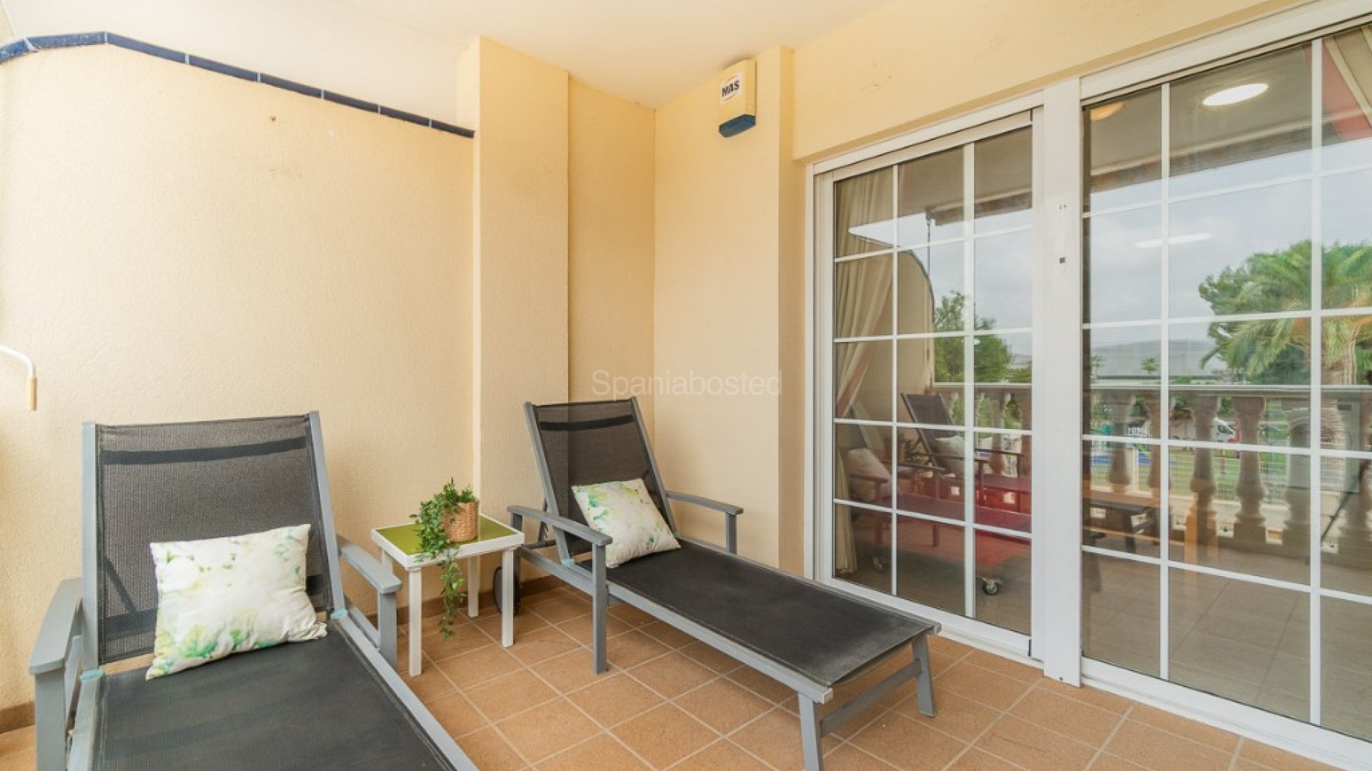 Resale - Apartment -
Algorfa