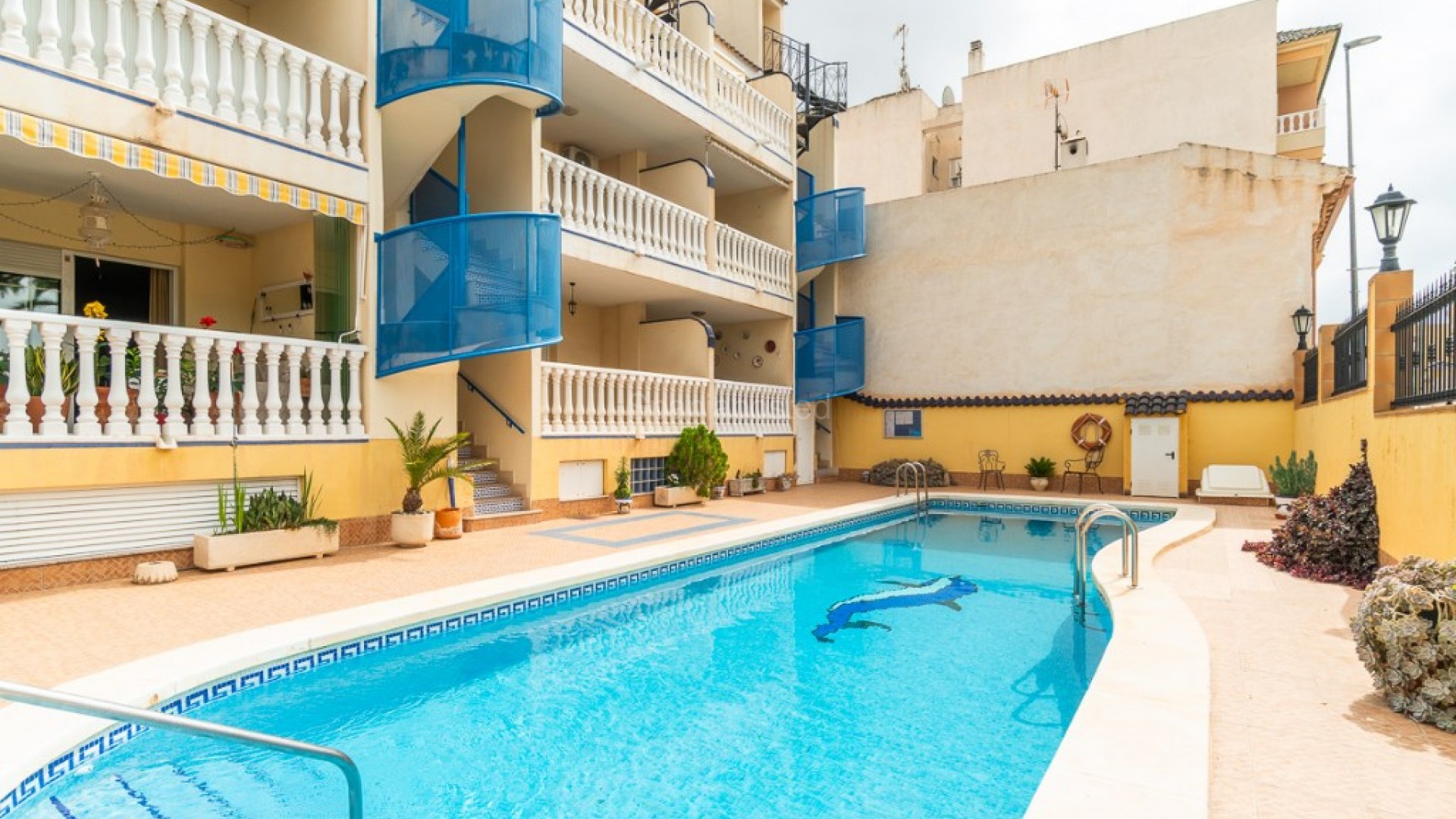 Resale - Apartment -
Algorfa