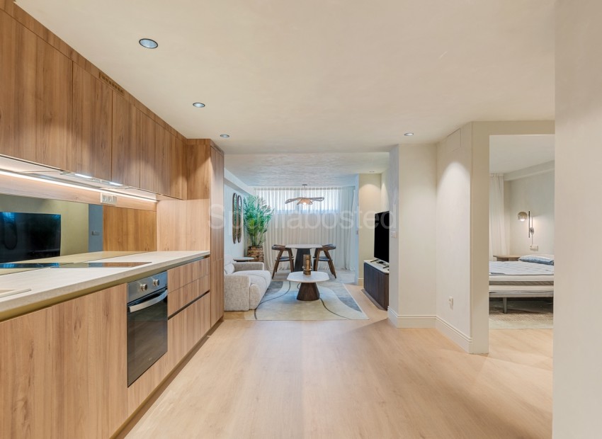 Resale - Apartment -
Alicante