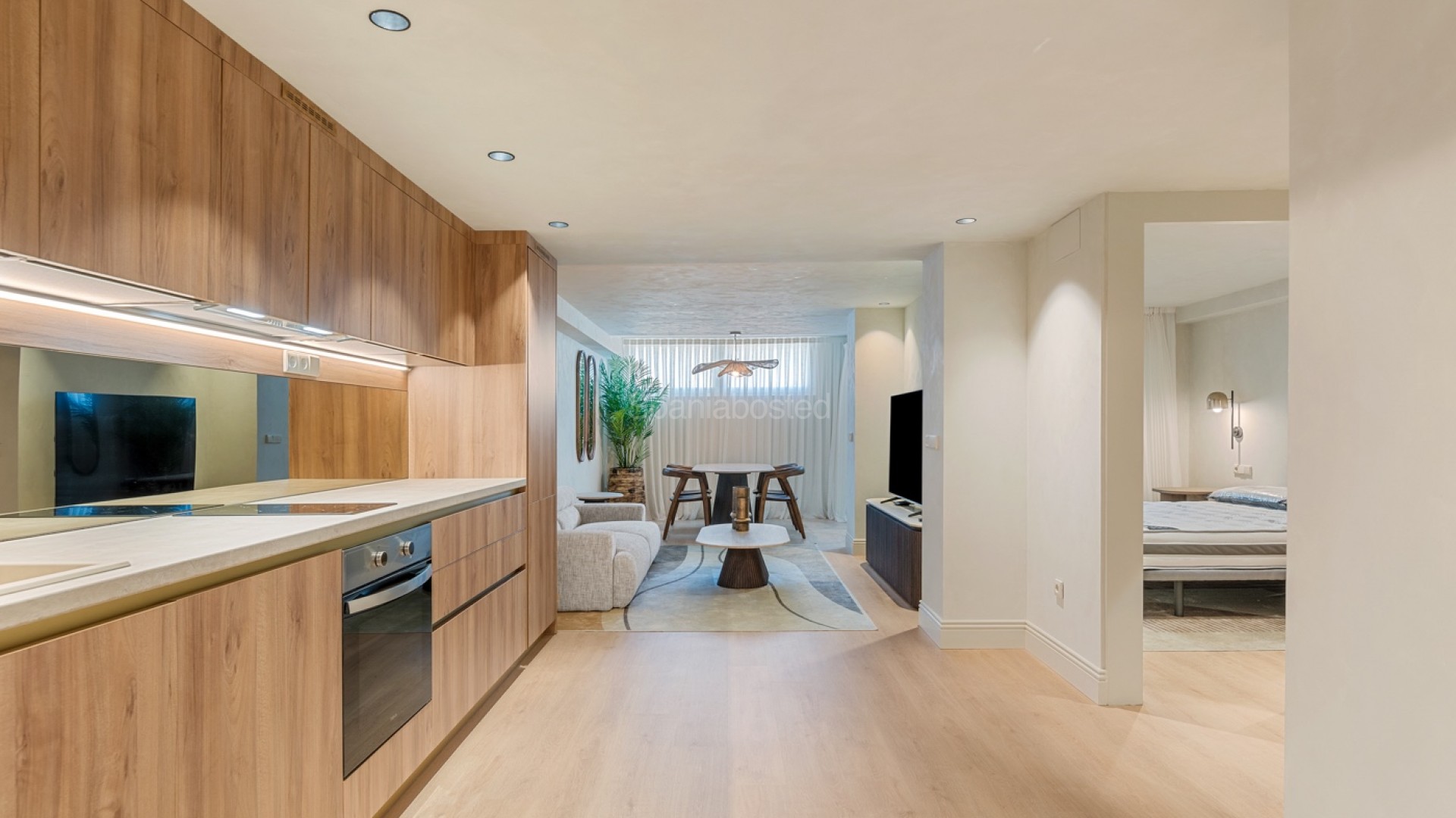 Resale - Apartment -
Alicante