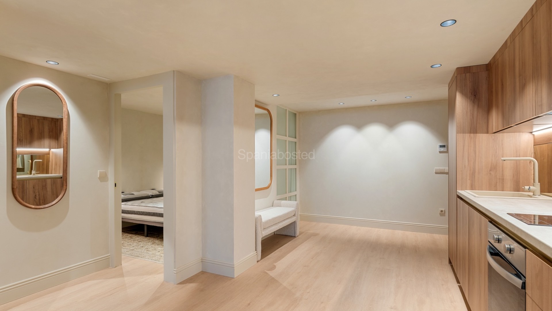 Resale - Apartment -
Alicante